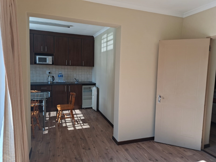 1 Bedroom Property for Sale in Uitenhage Central Eastern Cape